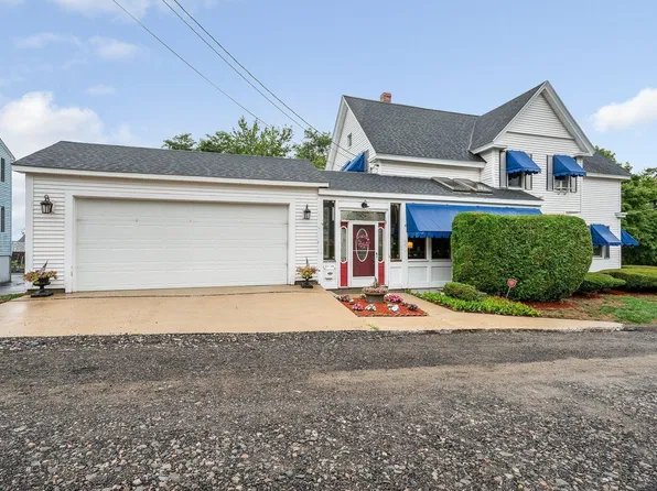 153 11th St, Lowell, MA 01850