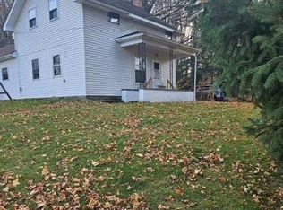 23807 Concord Ave, Mattawan, MI 49071