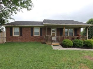1506 Alton Rd, Lawrenceburg, KY 40342