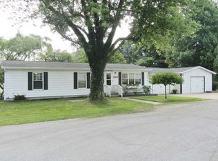 206 N Sierer St, Fremont, IN 46737