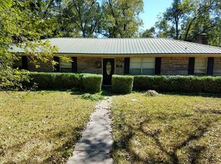 174 Larkin St, Whigham, GA 39897