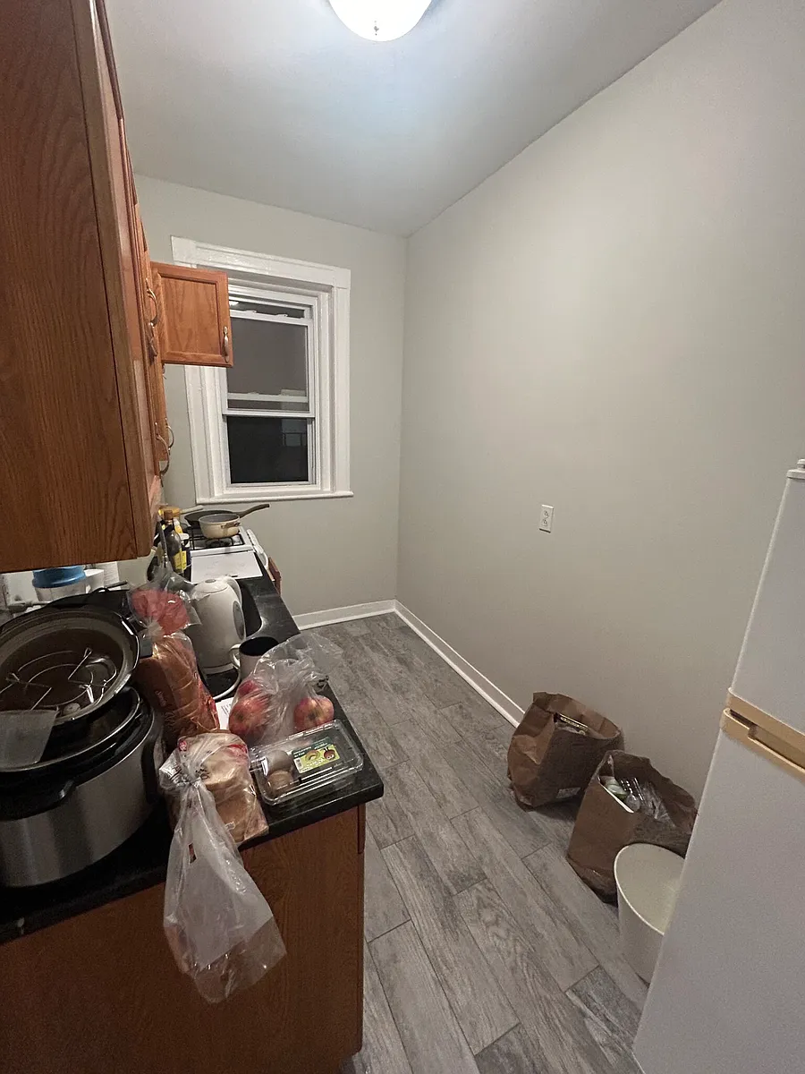 Building Photo - 1193 Commonwealth Ave #14