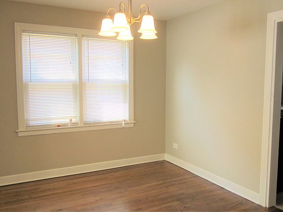 4th image of 10710 S Lawndale Ave