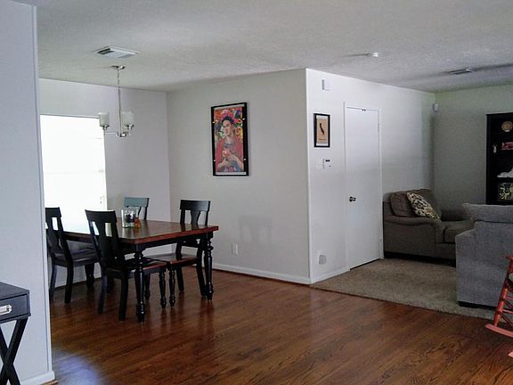 Dining/Den