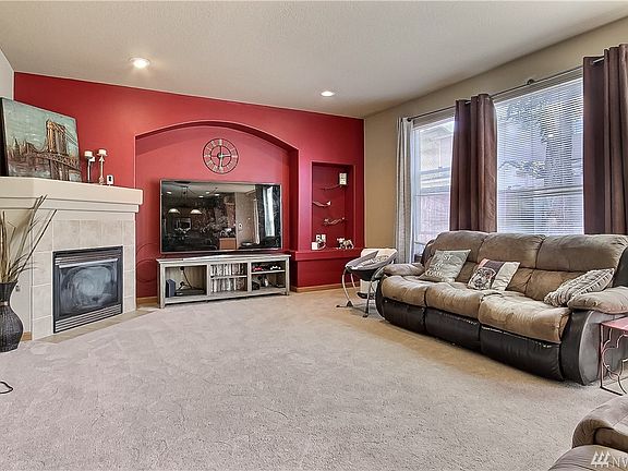 4th image of 1218 180th Street Ct E