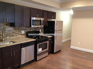 18 Robeson St #3NG, Jamaica Plain, MA 02130