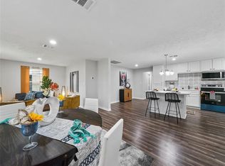 6105 Sapphire Ct, Texas City, TX 77591