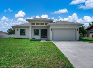 311 N Fondulac Rd, Avon Park, FL 33825