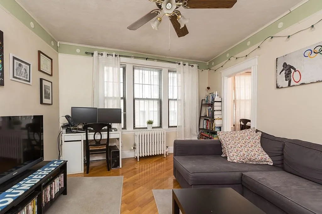 1 bed, 999 sqft, $2,750 — Photo 1