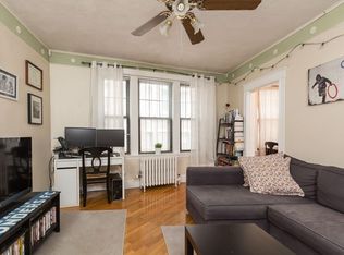 64 Queensberry St APT 111, Boston, MA 02215
