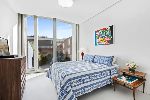 Sold by Corcoran | media 14