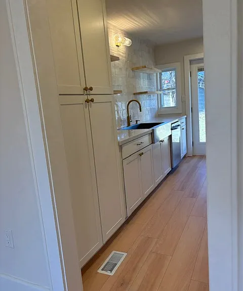 758 Maple St #760 — Photo 14