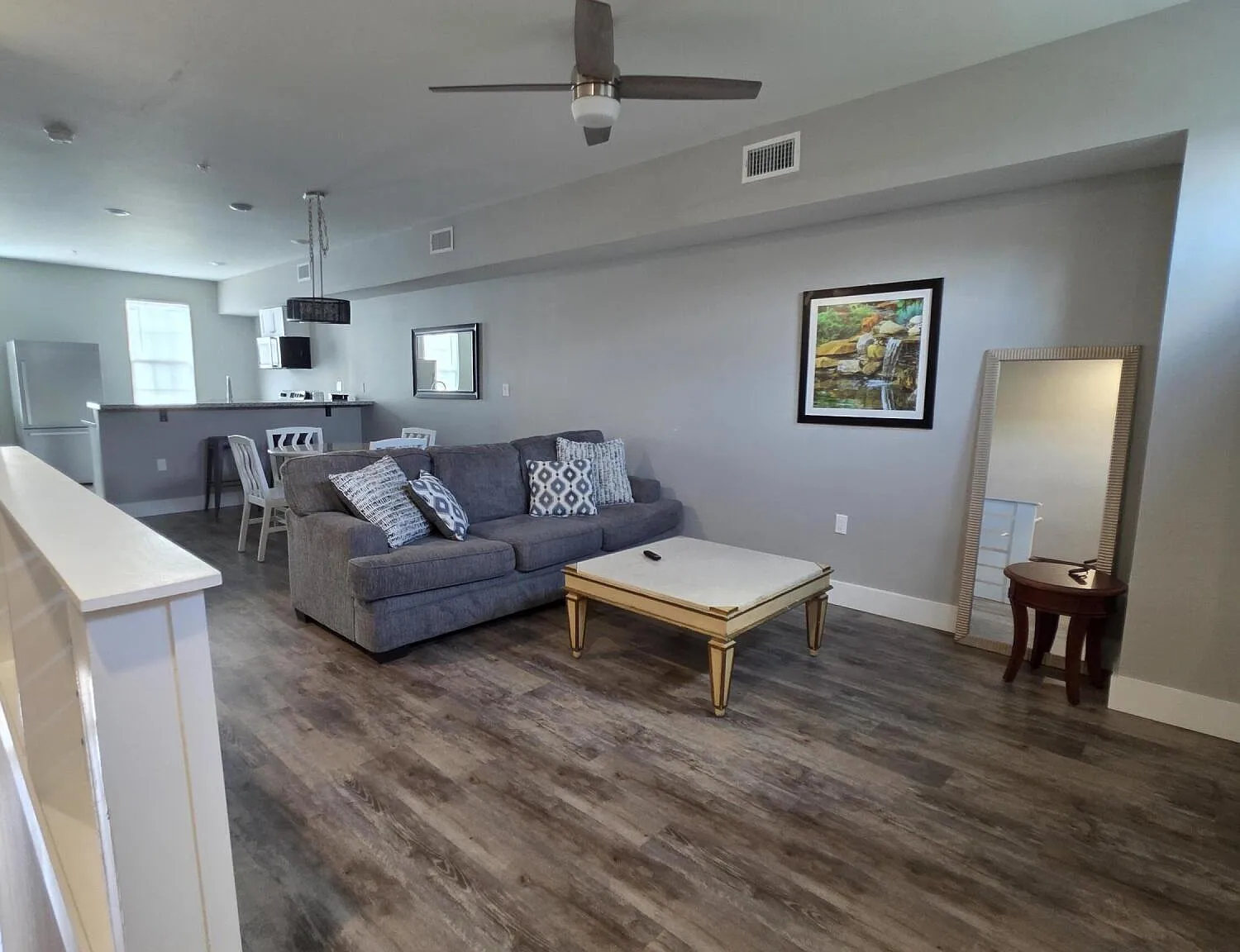 2 bed, 2.5 bath, 1500 sqft, $2,970 — Photo 2