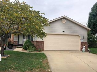 3502 Aberdeen Ct, Springfield, IL 62704
