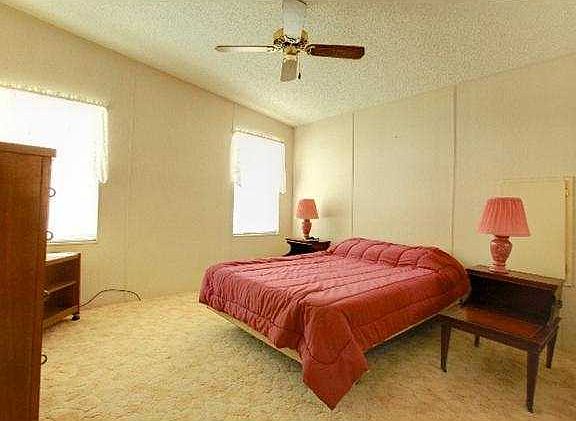 5th image of 1106 Sabal Palm Ln