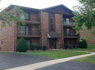 7925 Paxton Ave APT 2A, Tinley Park, IL 60477