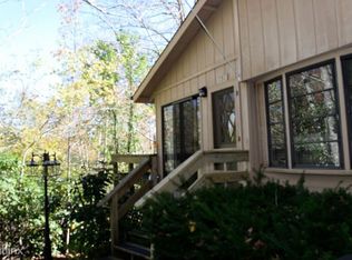 151 Goldfinch Rd, Newland, NC 28657