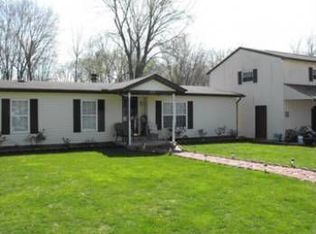 1412 S Connecticut Ave, Wellston, OH 45692