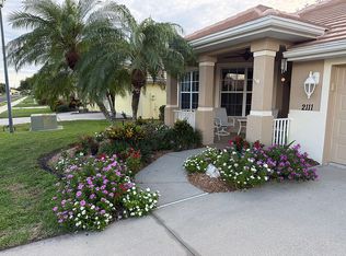 2111 Mossy Oak Dr, North Port, FL 34287