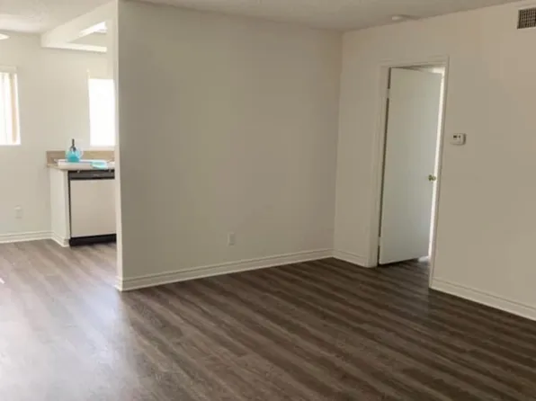 Castilian Park Apartments, 1622 E Fairway Dr #C403a9c13, Orange, CA 92866