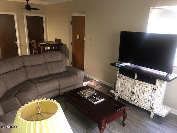 5th image of 1211 Highland Ave APT 101