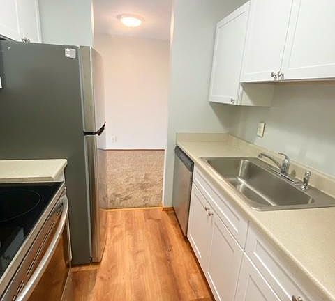 4th image of 100 N Lafayette Ave APT 102N