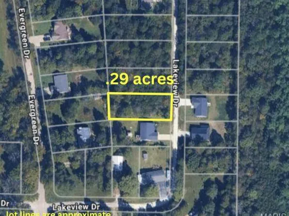 360 Lakeview Dr, Catawissa, MO 63015