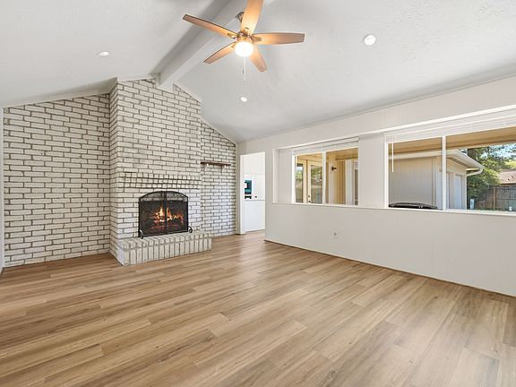 5th image of 25407 Lancewood Dr #25407