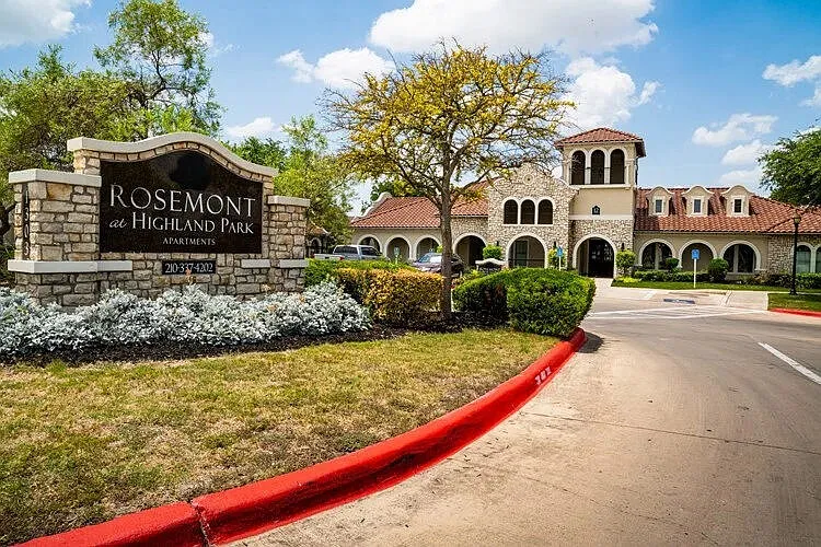 Rosemont at Highland Park — Photo 2