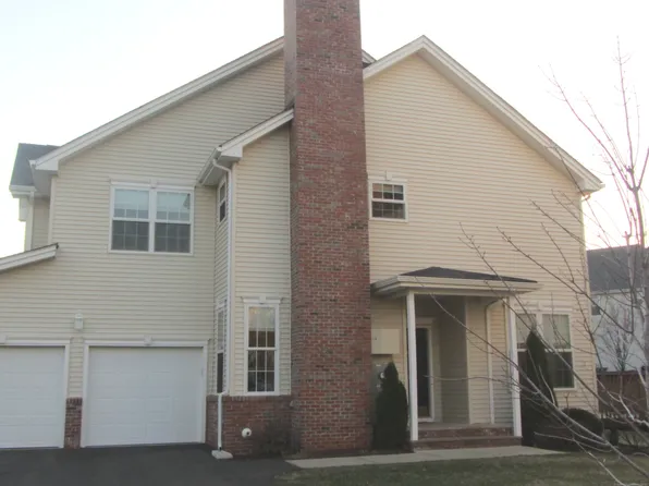 14 Last Leaf Circle #14, Windsor, CT 06095