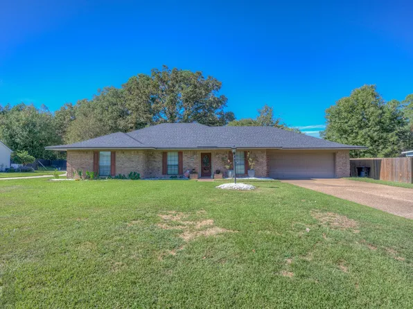 26 Echo Ridge Ln, Haughton, LA 71037