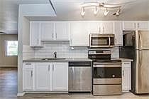 2nd image of 36 E Vaughn Ave