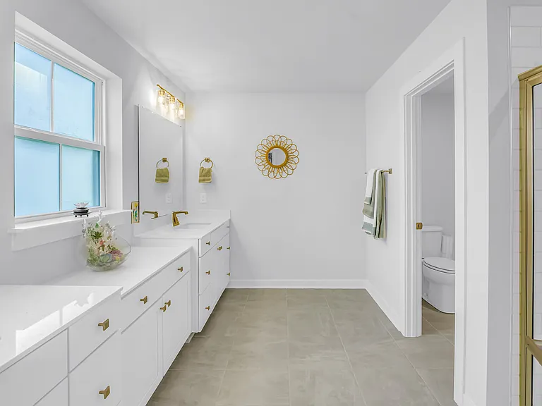 2107 Bluet Dr — Photo 24