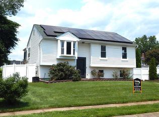 308 Alexis Dr, Glen Burnie, MD 21061