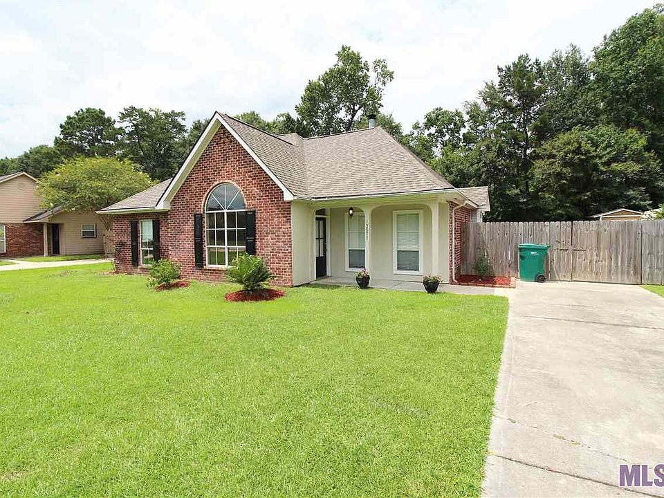 1st image of 13577 Meadow Crossing Dr
