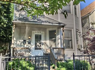 3749 N Seminary Ave #3, Chicago, IL 60613