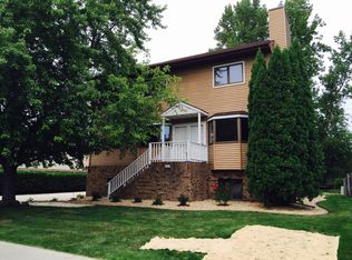 2101 26 1/2 Ct S, Fargo, ND 58103