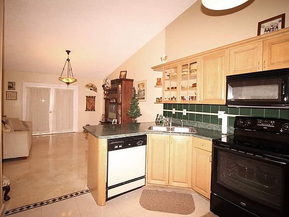 5th image of 5721 W 21st Ave