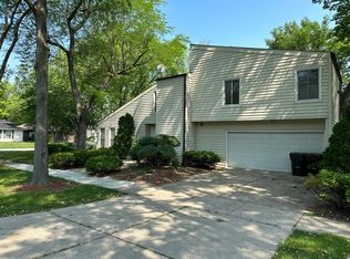 3940 189th St, Flossmoor, IL 60422