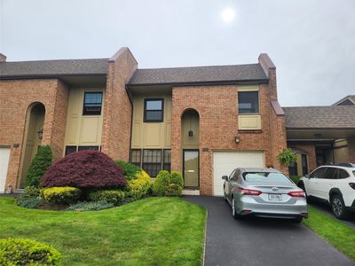 166 Southgate Circle, Massapequa Park, NY, 11762