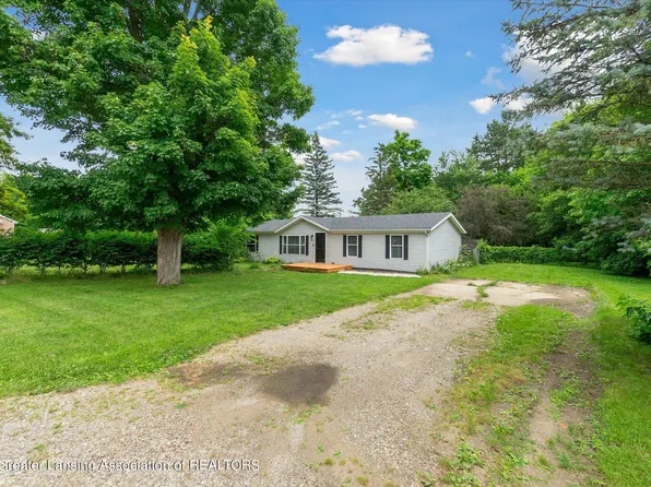 1081 Grove St, Dansville, MI 48819