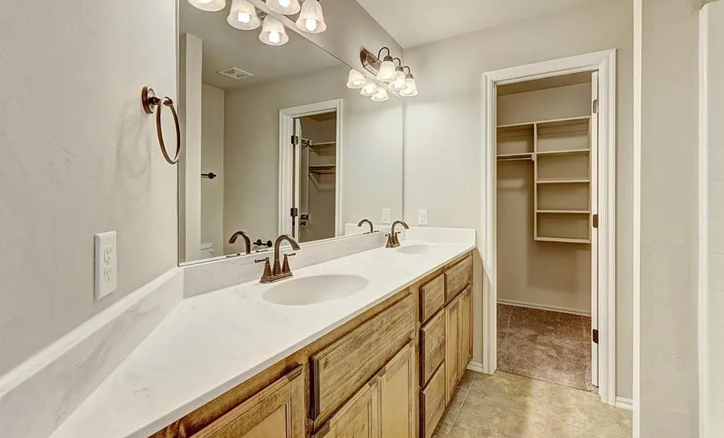3 bed, 1567 sqft, $1,650 — Photo 4