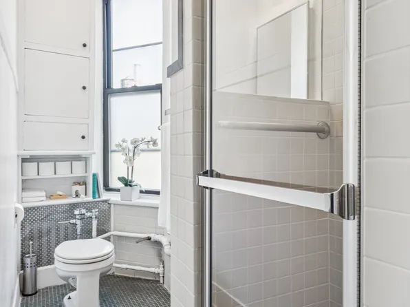 55 Morton Street 7M image 7 of 8
