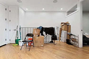 Rented by Safdie Realty Group