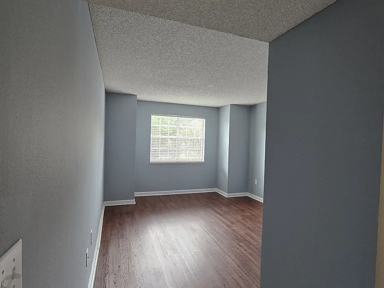 2500 Winding Creek Blvd #E205 — Photo 5