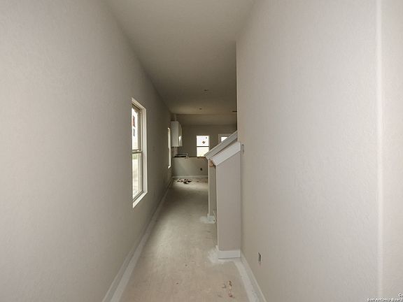2nd image of 13650 Mineral Well