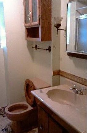 4th image of 2904 N Marmora Ave