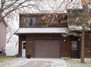 934 4th Ave W, West Fargo, ND 58078