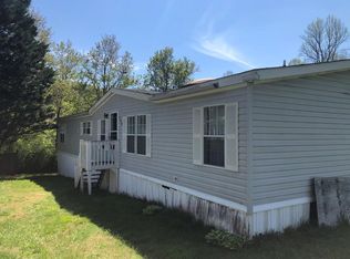 136 Clear Stream Rd, Franklin, NC 28734