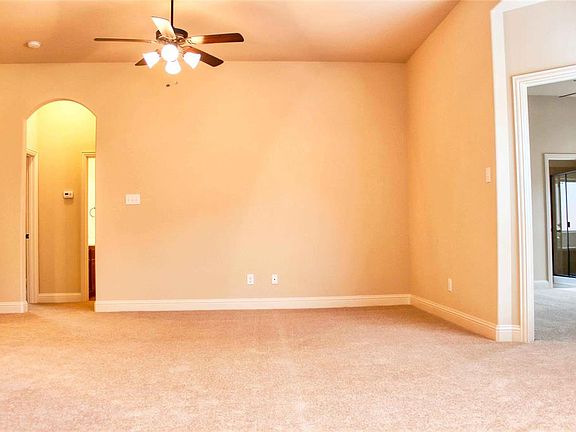 2nd image of 1406 Thibodaux Dr